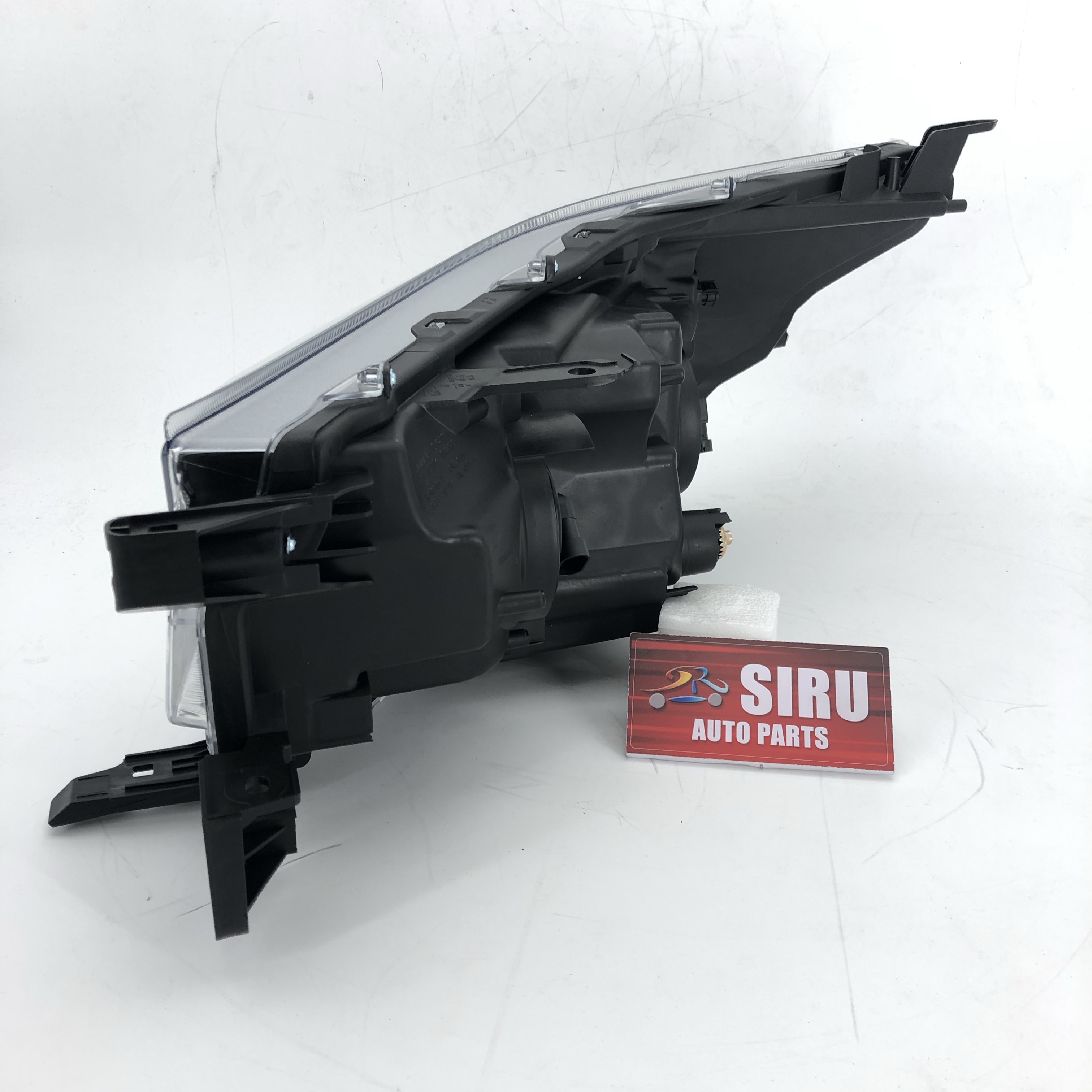 Hilux Revo 2020+ Headlamps (Base Model)