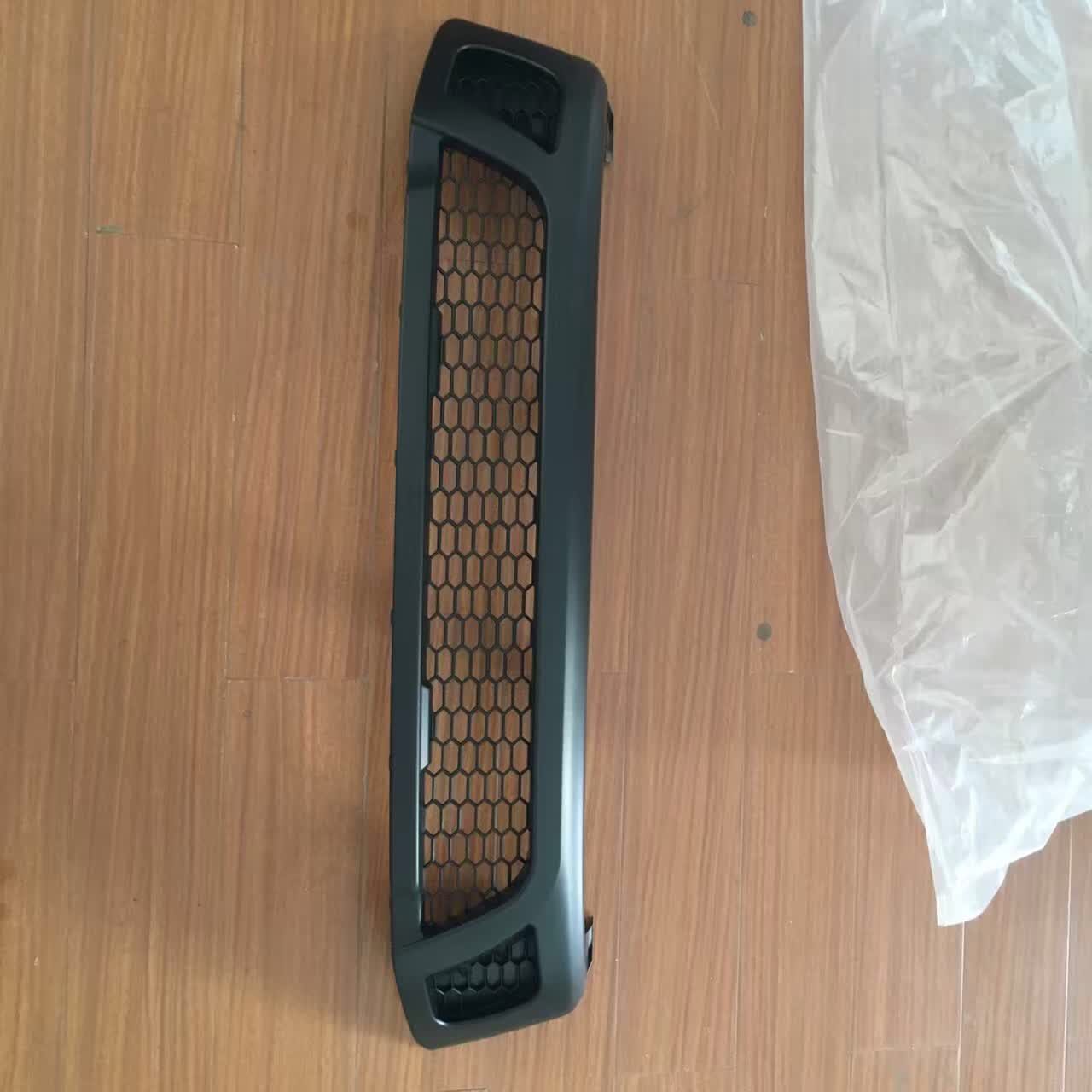 Toyota Hilux Revo 2016 Modify TRD Grille 