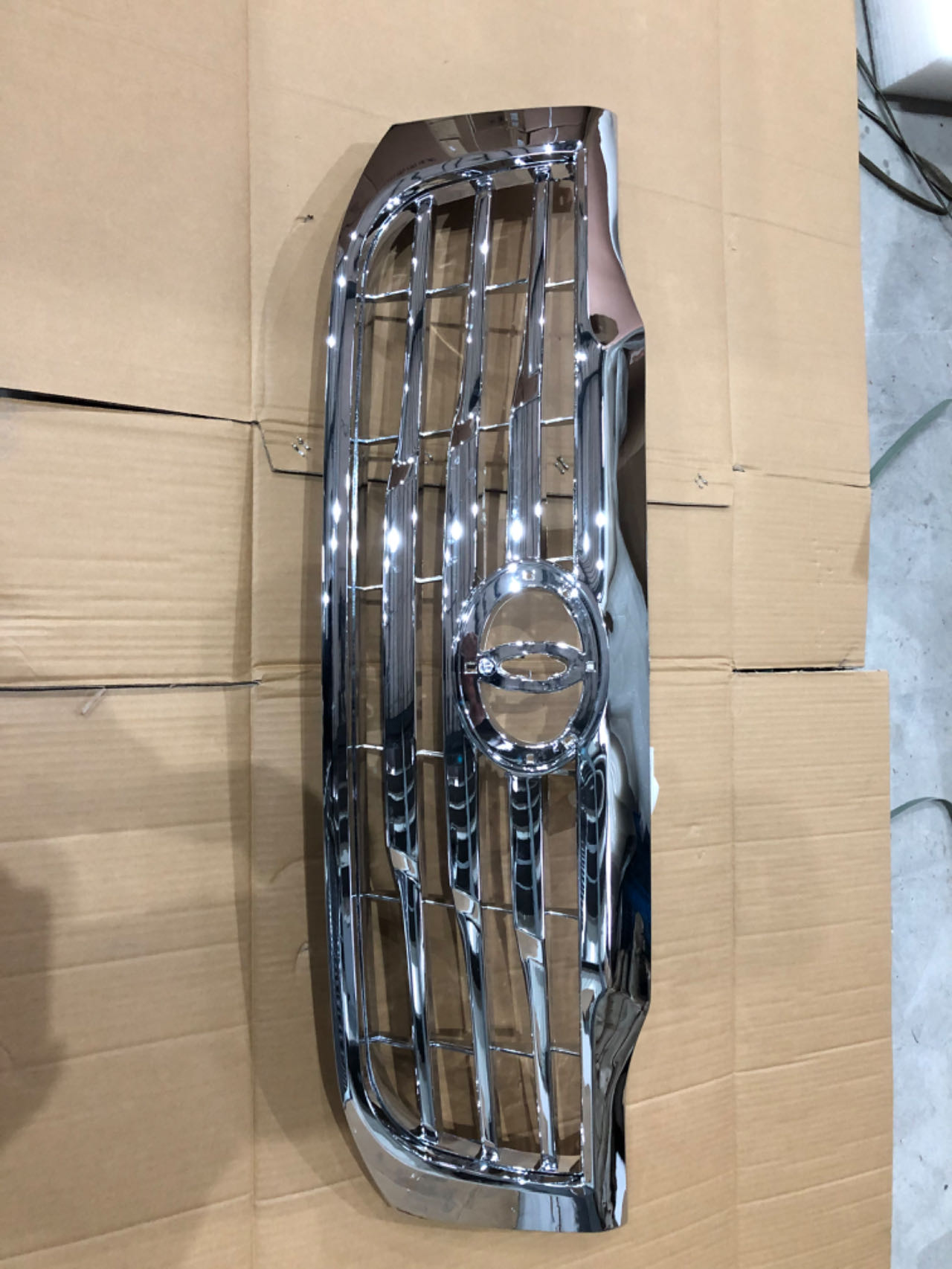 Toyota Hilux Vigo 2012 OEM Chromed Grille 