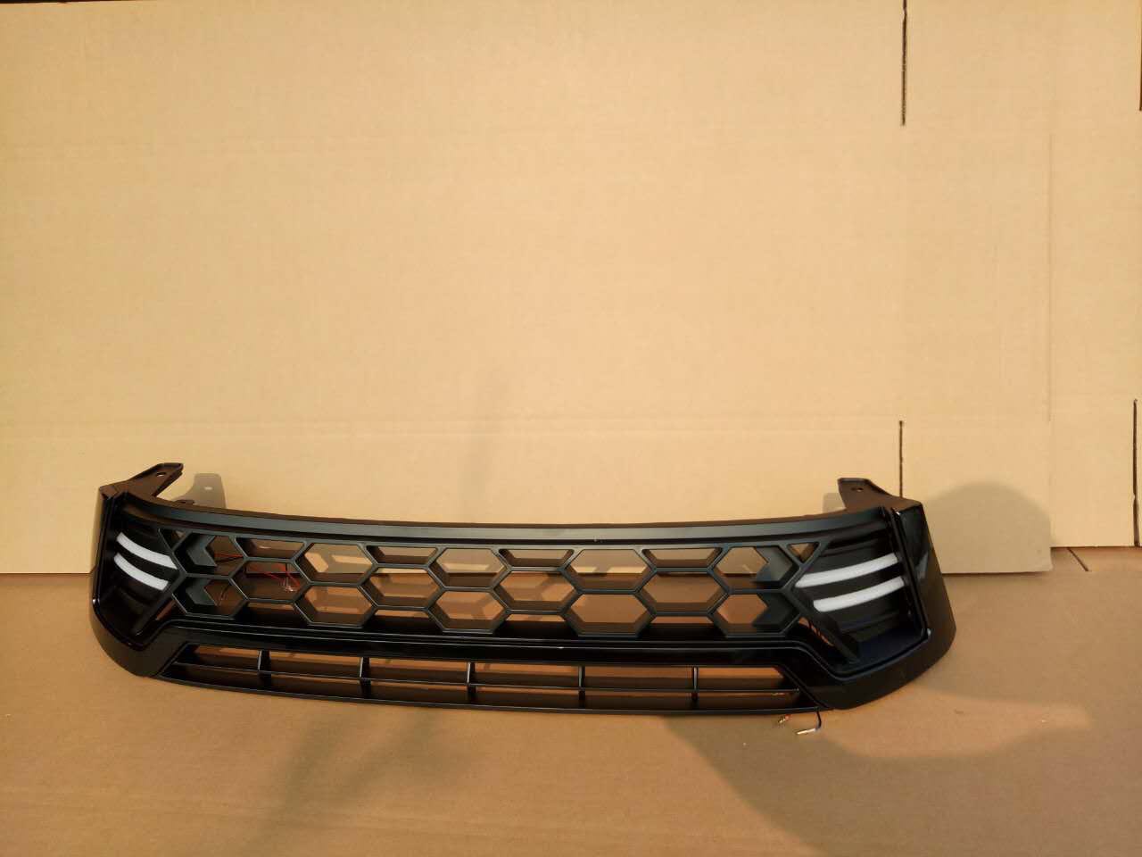 Factory Supply Toyota Hilux Revo 2016 Modify Grille 