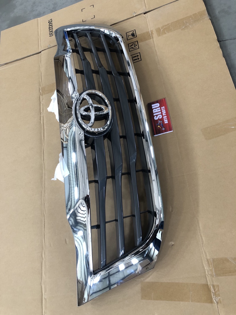 Toyota Hilux Vigo 2012 OEM Half Chromed Grille 