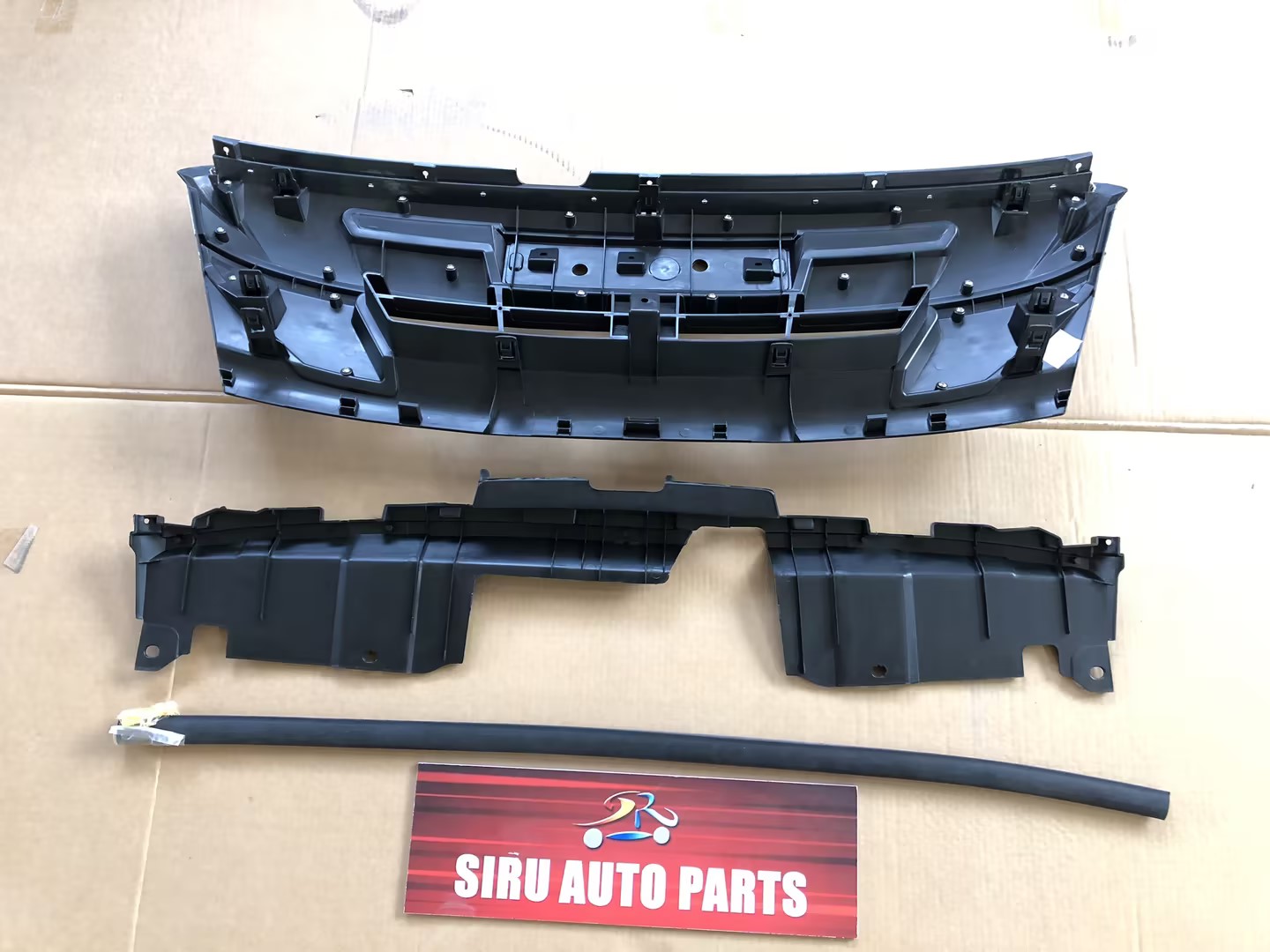 Factory Direct Supply Isuzu Damx Grille 2018