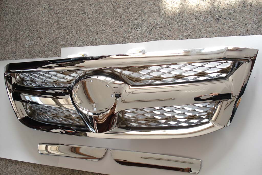 Toyota Hilux Vigo 2005 OEM Grille 